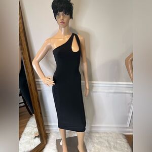NWOT Black One-Shoulder midi Dress